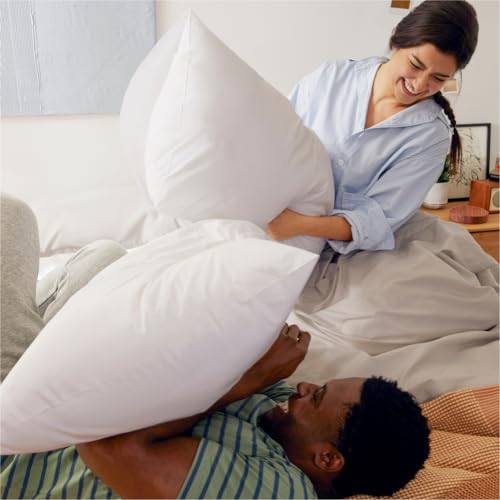 White Standard Pillow I95179
