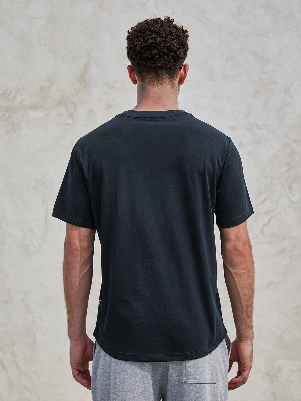 StayCool 2.0 Classic Fit Curve-Hem Tee