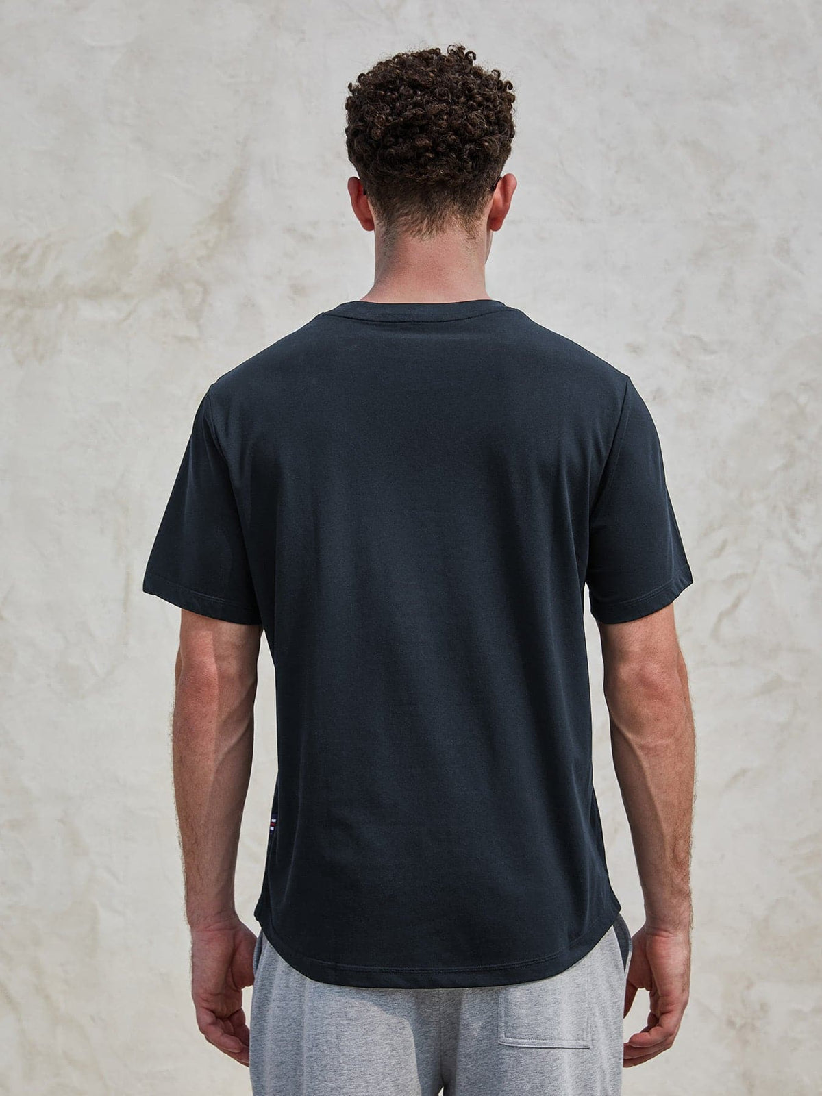 StayCool 2.0 Classic Fit Curve-Hem Tee