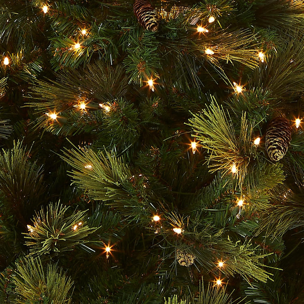 7.5 Foot Artificial Prelit Christmas Tree with Clear Lights G361
