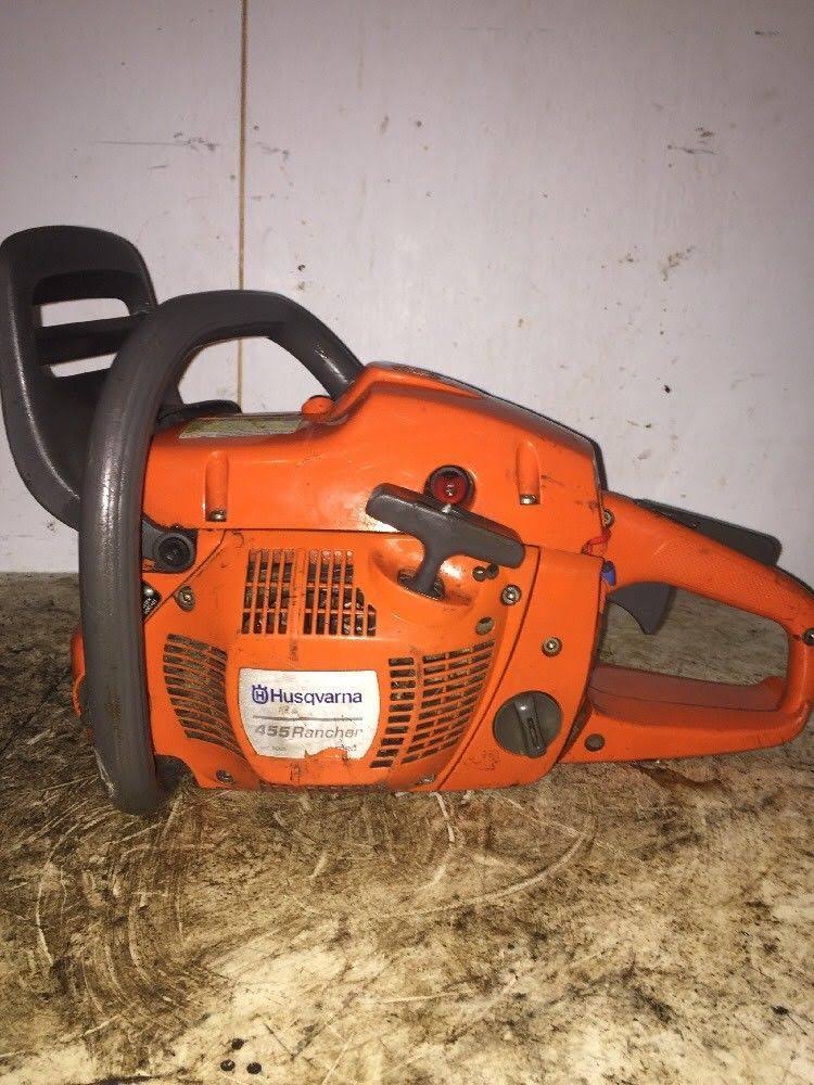 20x22 2-Cycle GAS Chainsaw J3841