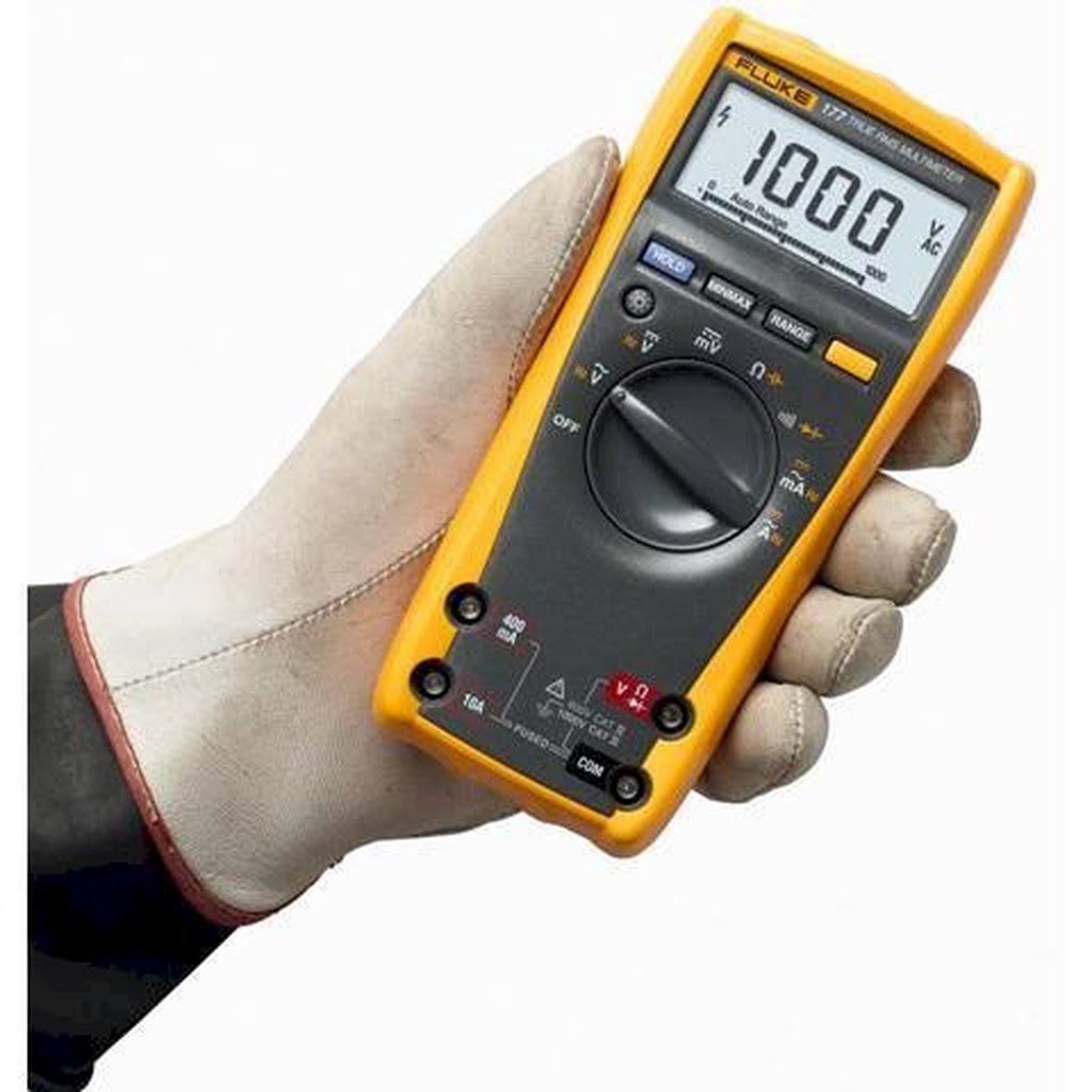 True RMS Digital Multimeter Q646