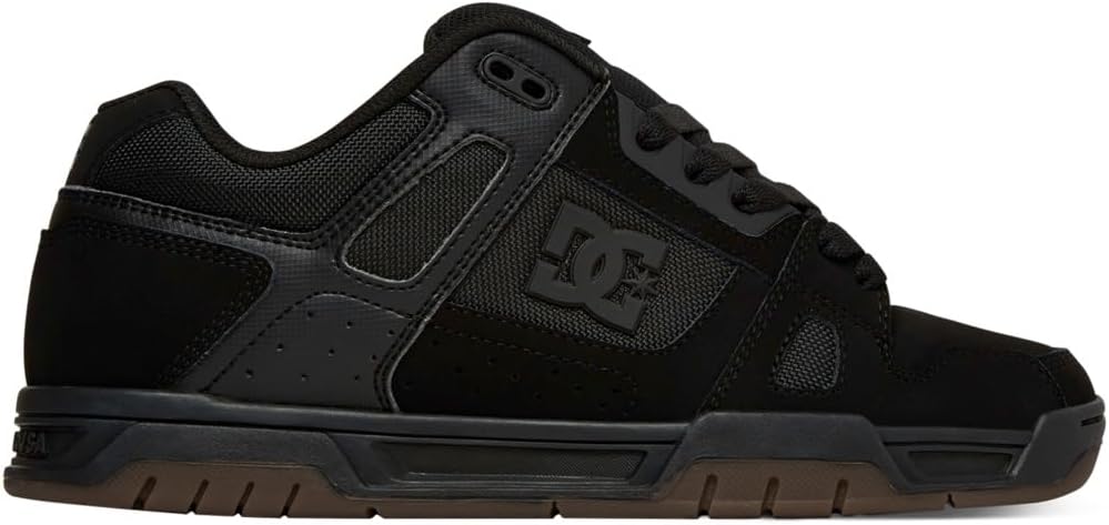 Black/Gum Low Top Skate Shoe P7869