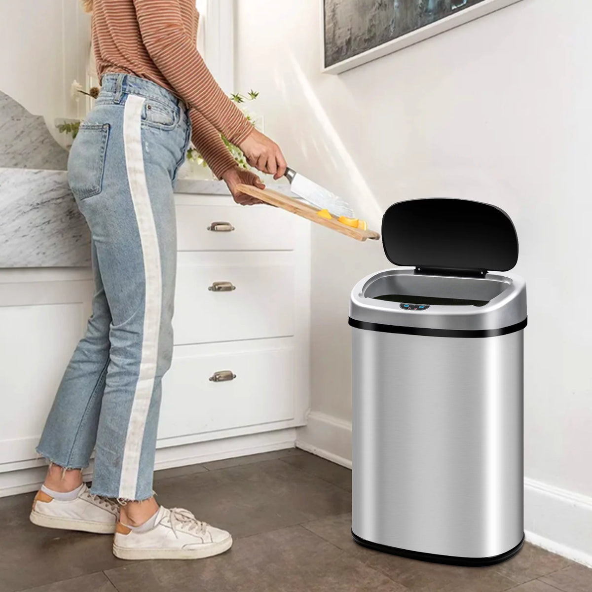 13 Gallon Stainless-Steel Automatic Motion Sensor Trash Can Y5326