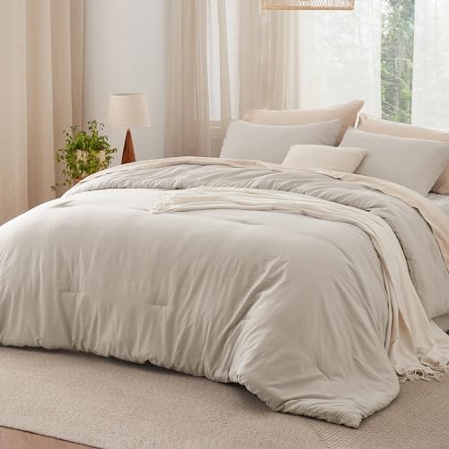 3 Pieces Prewashed Lightweight Comforter Set with 2 Pillowcases C99734