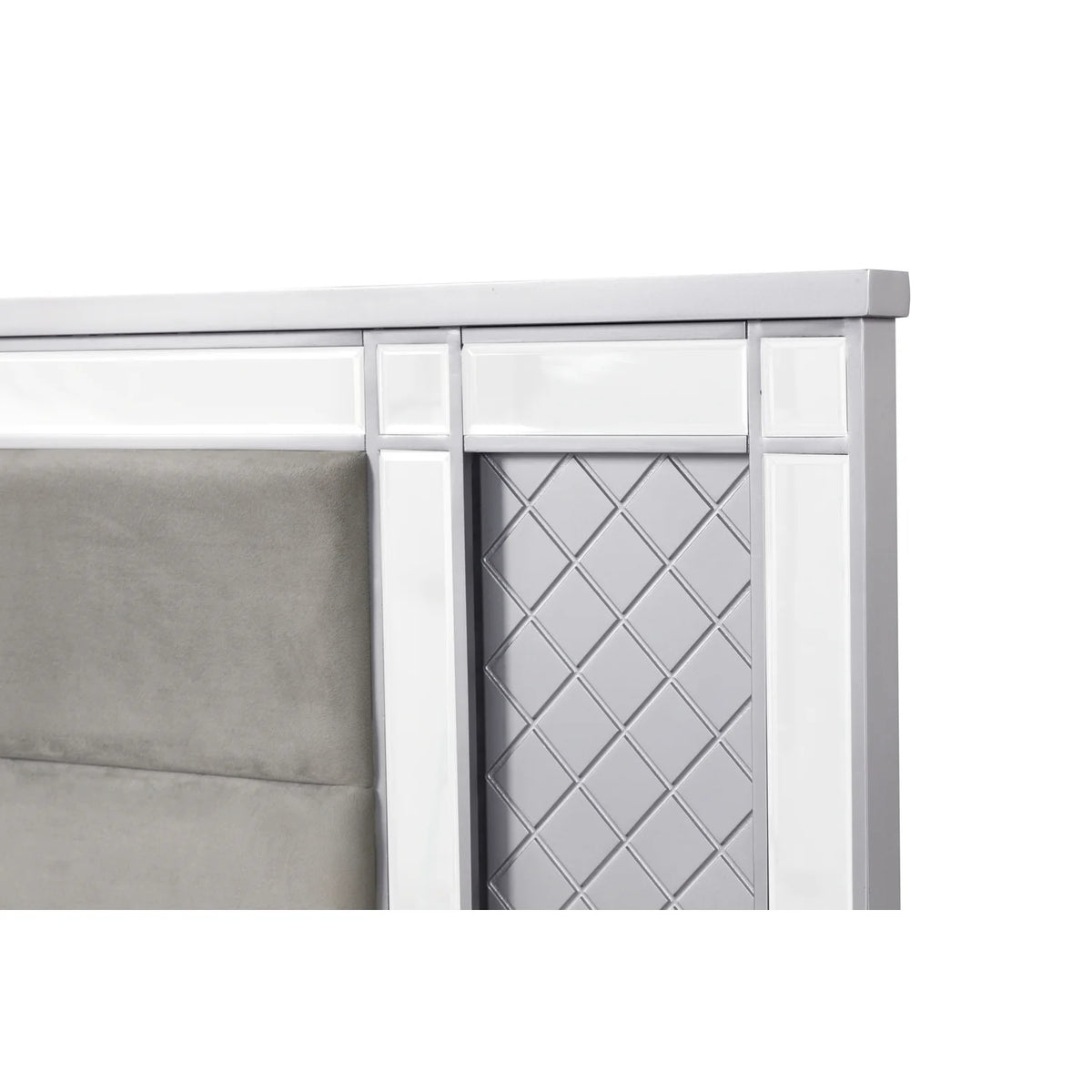 King Bed Silver Champagne and Mirror J98372