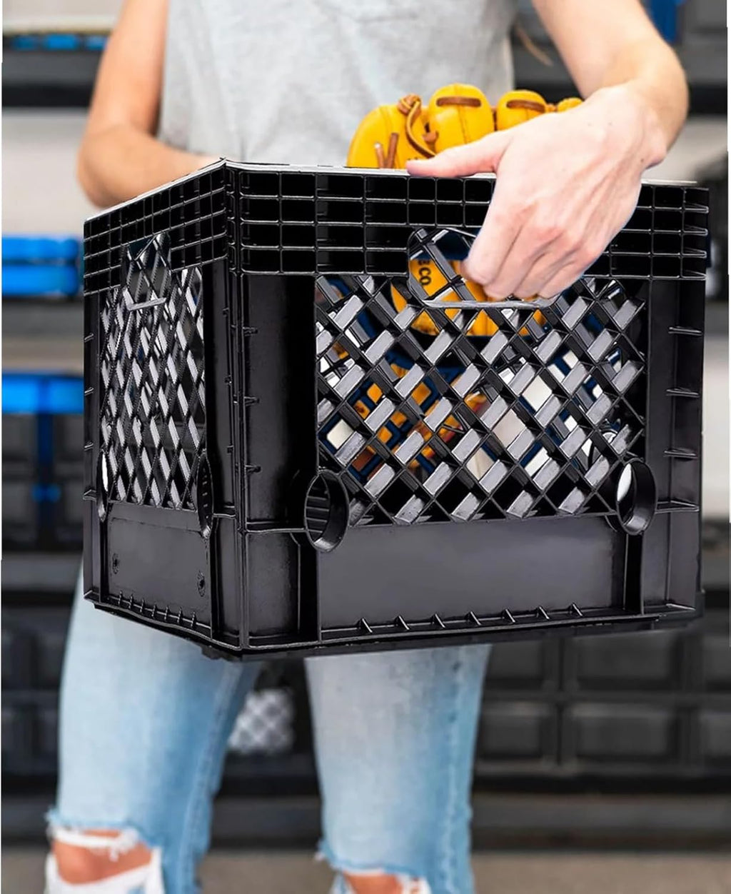 16QT Black Heavy-Duty Plastic Square Milk Crate N575