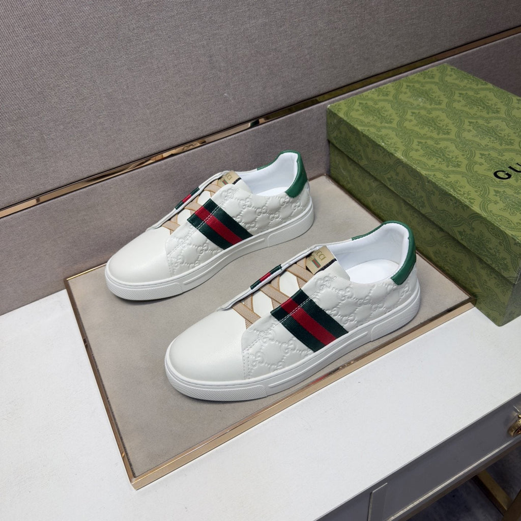 Gucci Green-Red Stripe Low-Top Sneakers